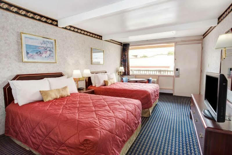 Ramada Limited Cockeysville Екстериор снимка