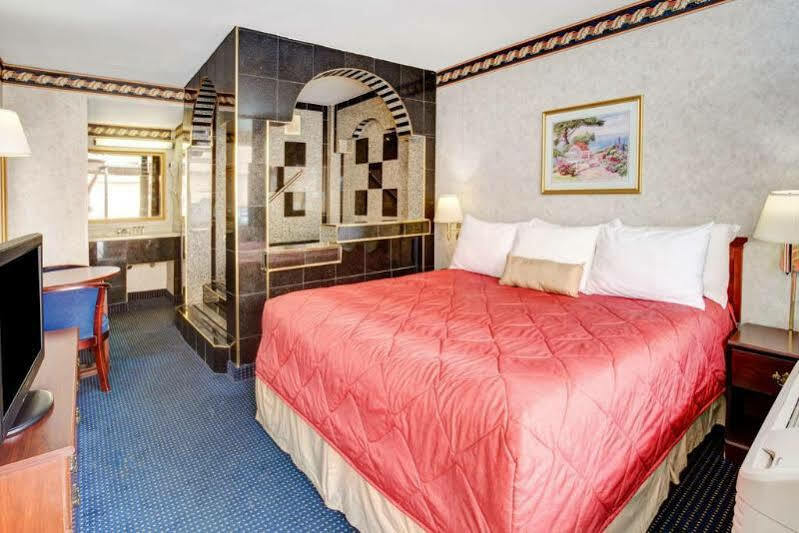 Ramada Limited Cockeysville Екстериор снимка